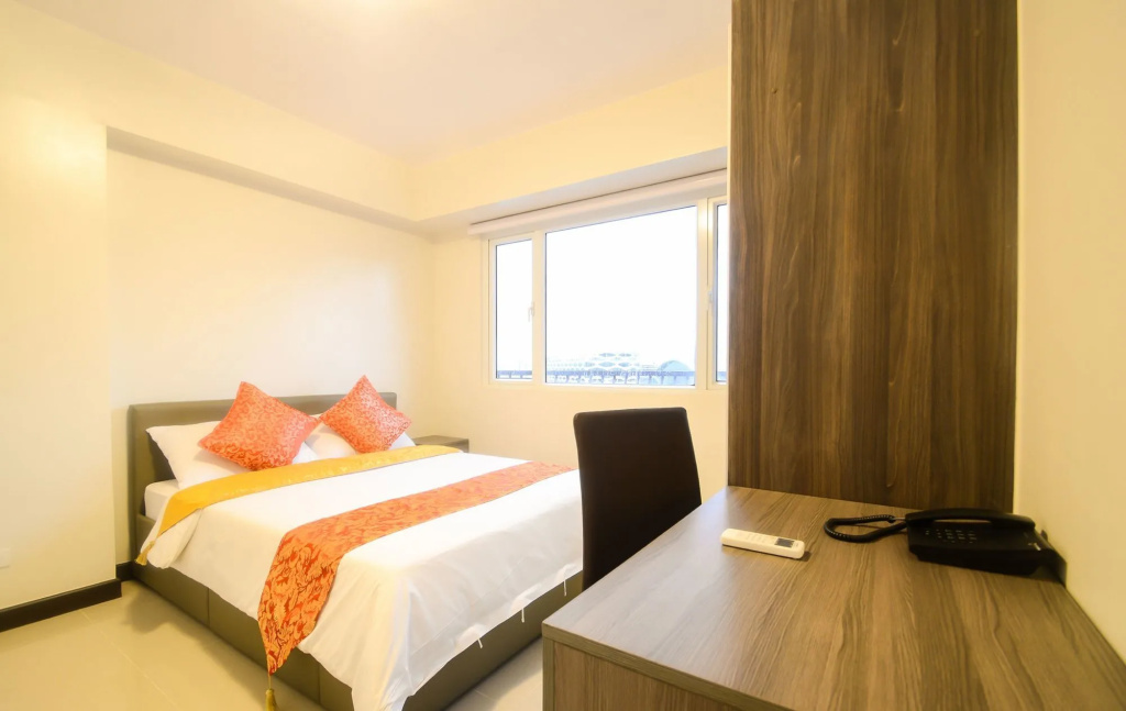 Extremeli Suites