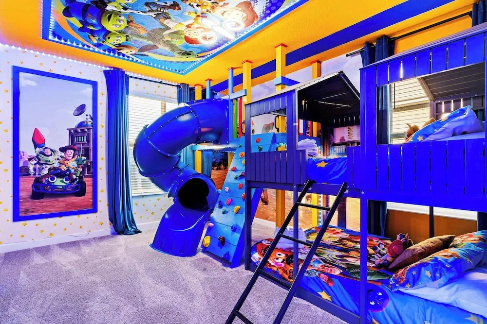 581 Epic Family Villa near Disney with Private Pool & Game Room