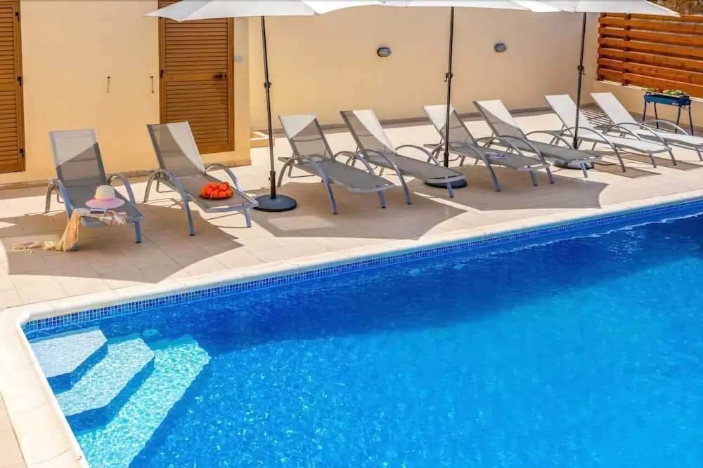 Villa Aqua Royal