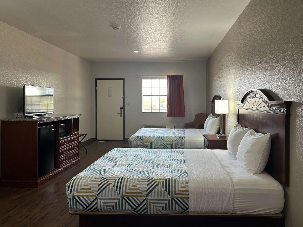 Motel 6-Atoka, OK