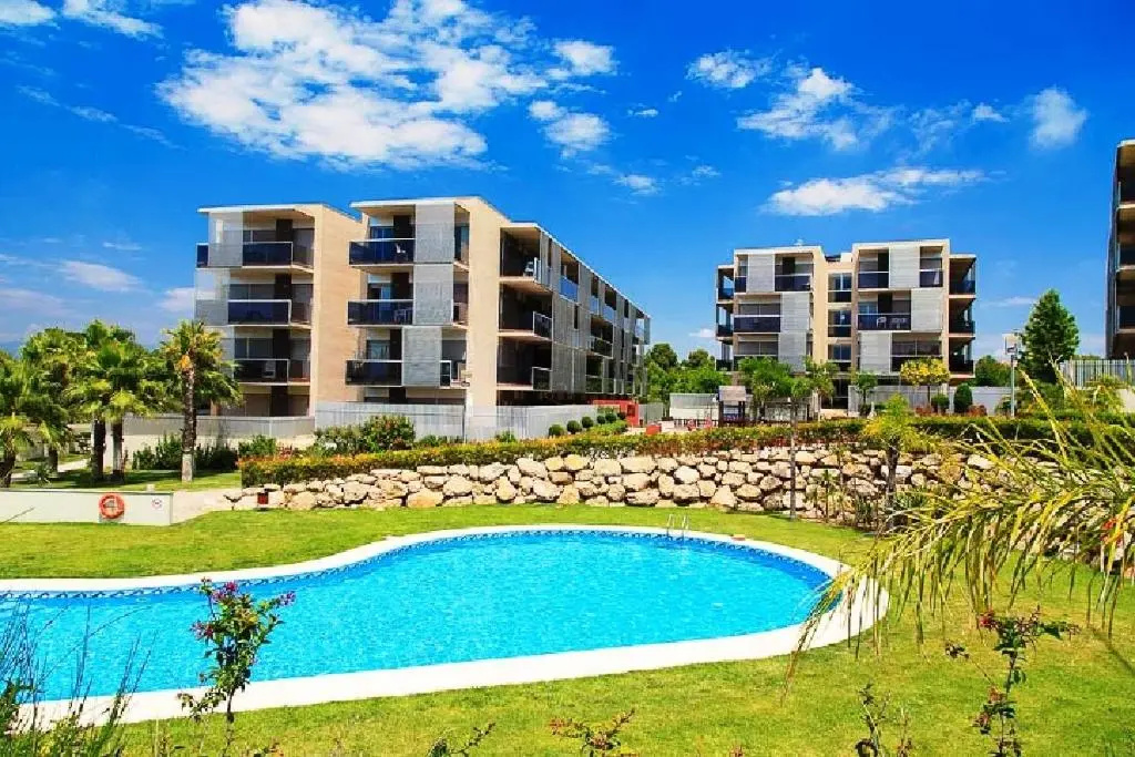 Paradise Village