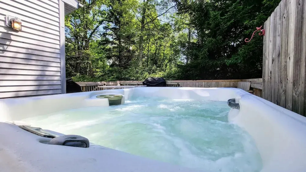 Harmony Ridge by Avantstay Large Deck w Hot Tub Forest Views