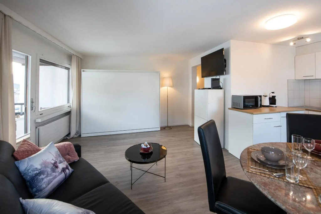 Agrimonia - möbilierte Ferienwohnung mit Balkon