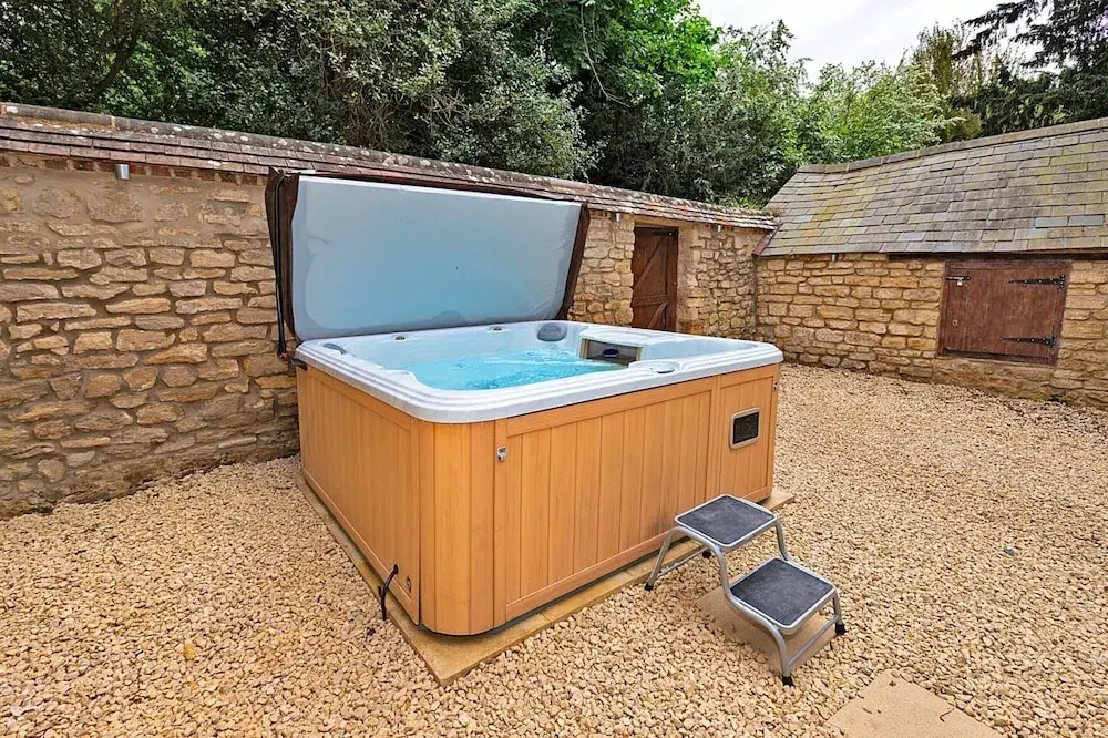 5 Bedroom Holiday Home With Sauna, No Deposit