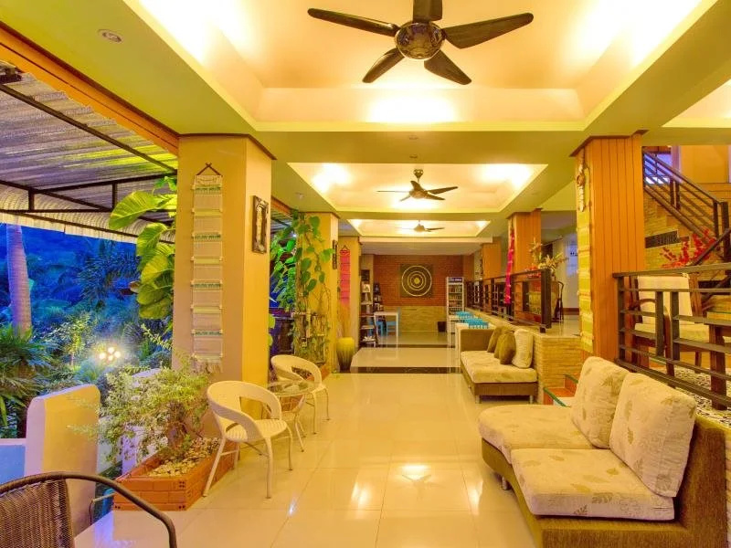 Naiharn Retreat Resort