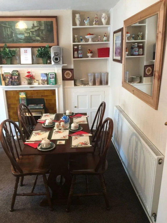 Apsley Villa Guest House