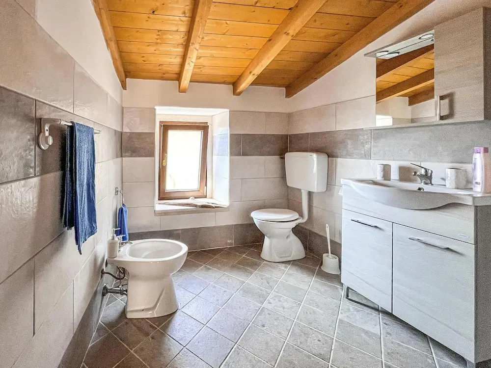 Favisi Rooms