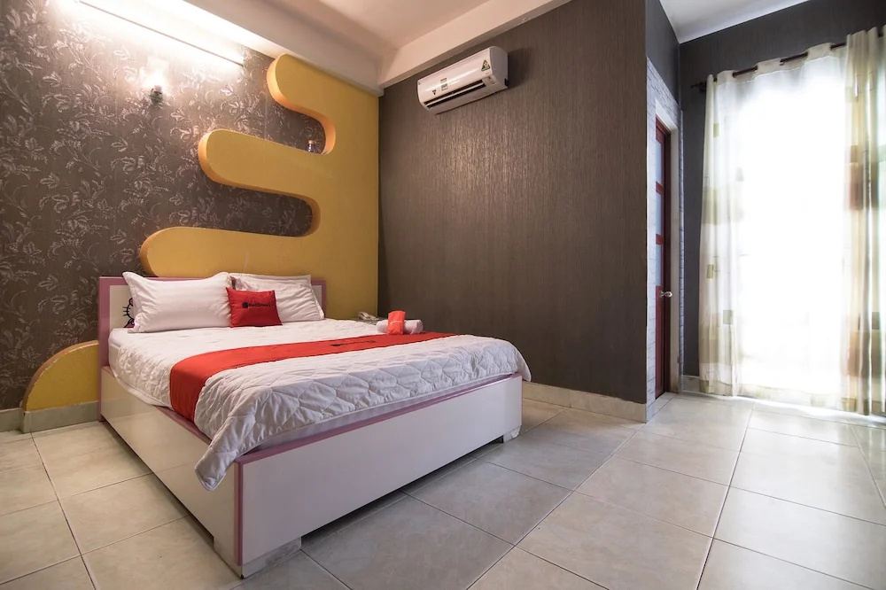 Reddoorz Plus Near Aeon Mall Tan Phu 2