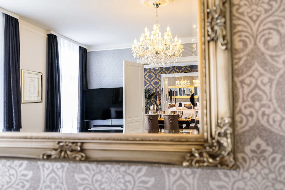 Sophies Place Yppenplatz - Imperial Lifestyle City Apartments Vienna Parking