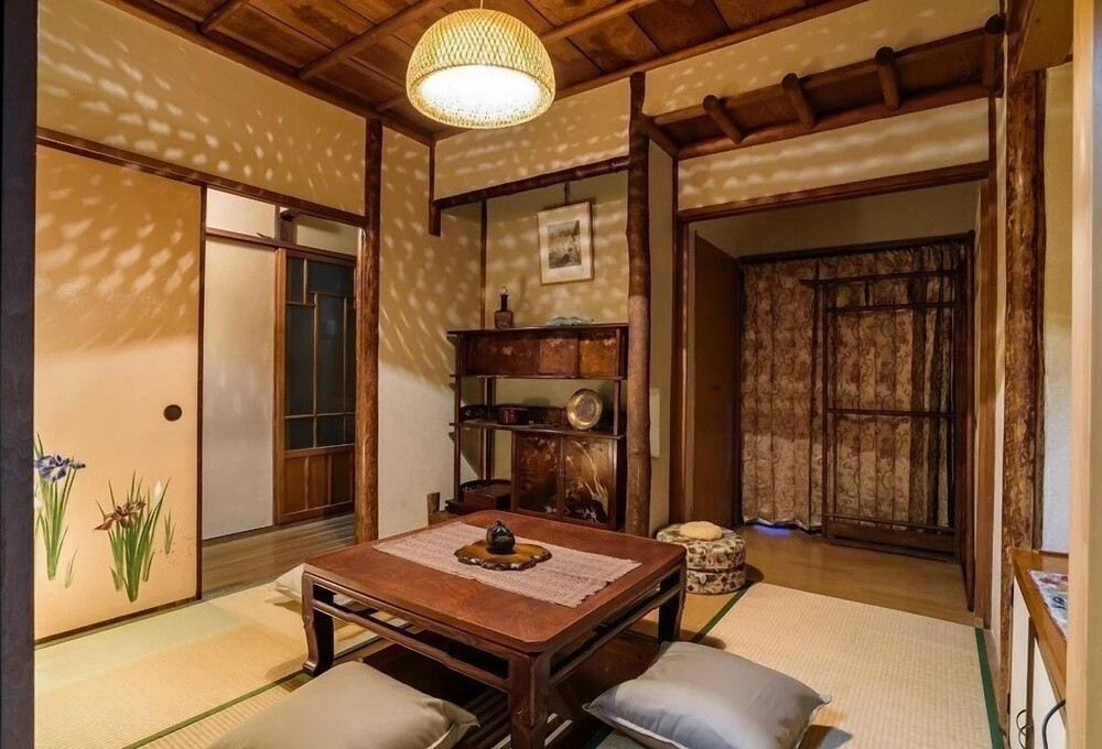 Shibuya House OMURO