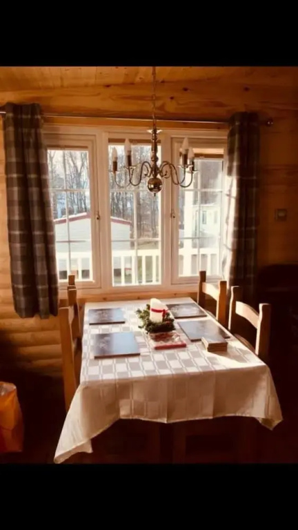 Eagle lodge