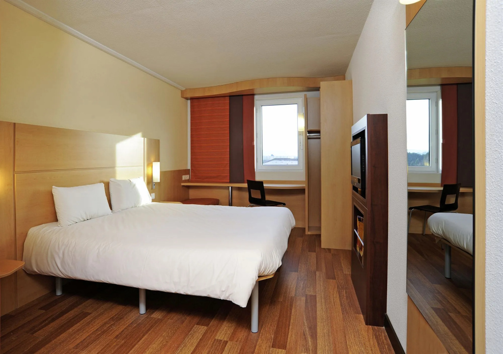 ibis Gloucester