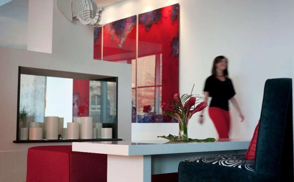 HotelRED