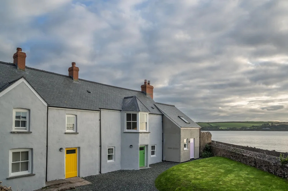 Brook Cottage Green - 2 Bedroom - Dale