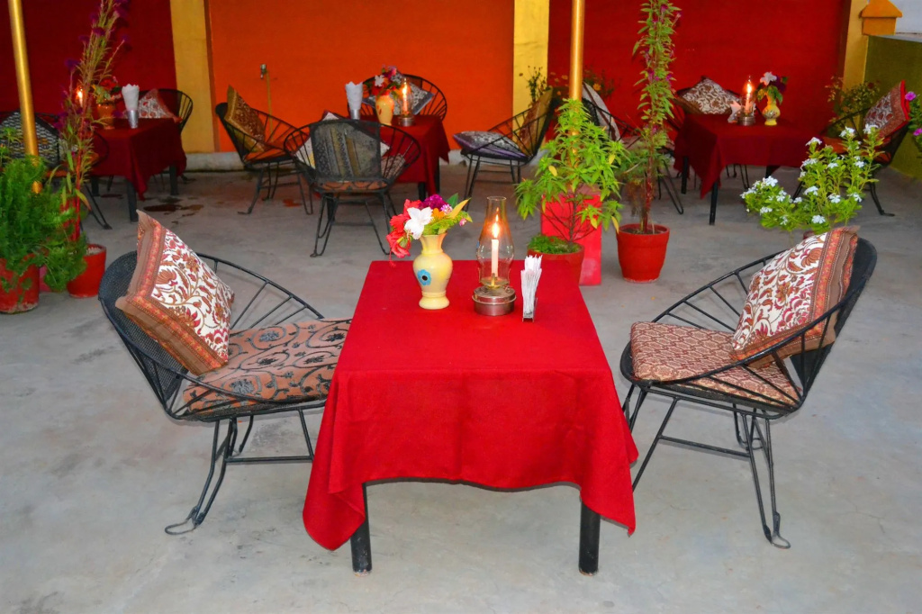 Hotel Harmony