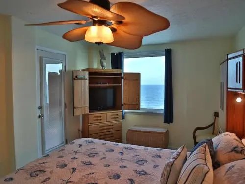 Castaways 9c Condo