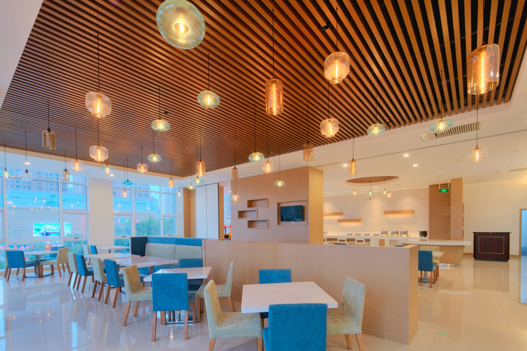 Holiday Inn Express Luoyang Yichuan by IHG