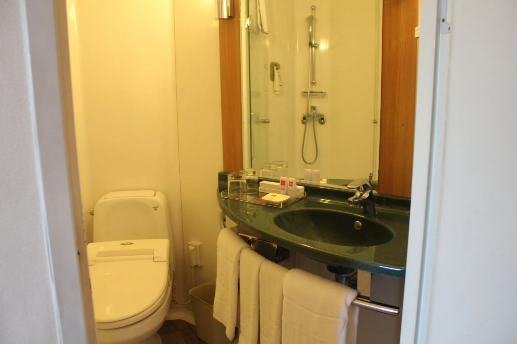 Ibis Ambassador Suwon