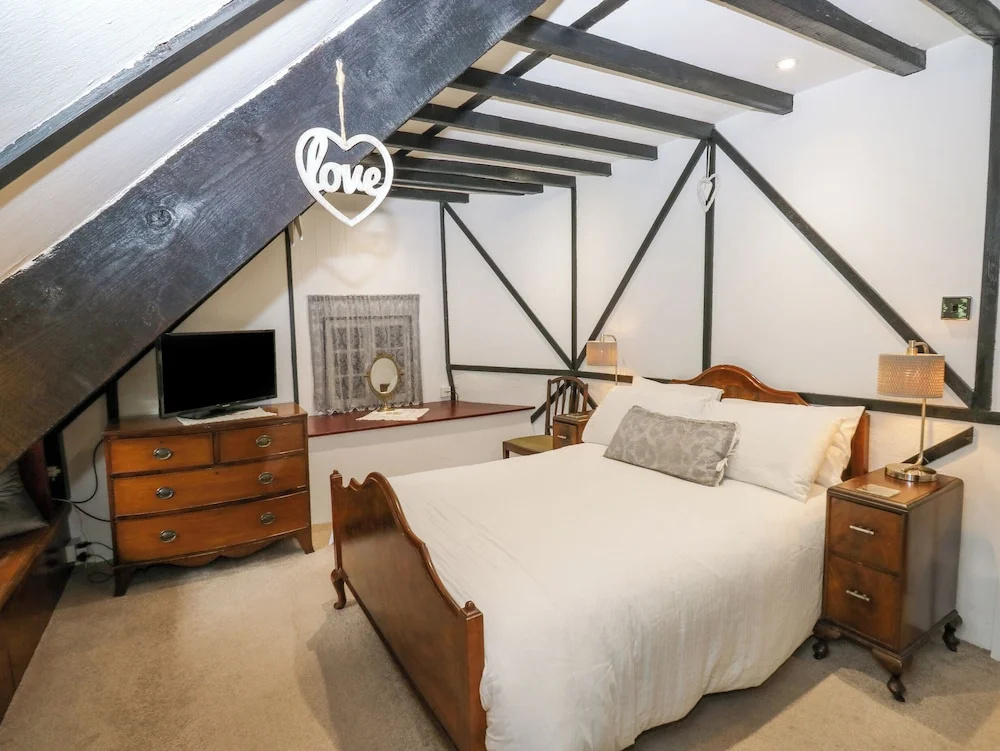 Hearthstone East Cottage