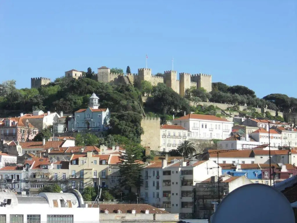 Lisbon Martim Moniz Apartment