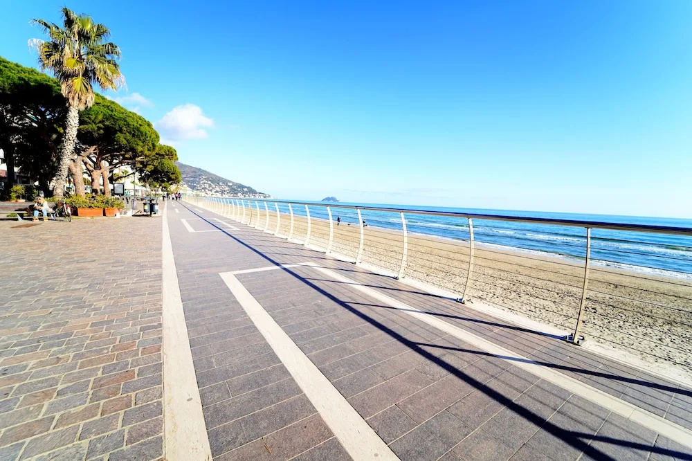 Bed & Breakfast My Home - Alassio