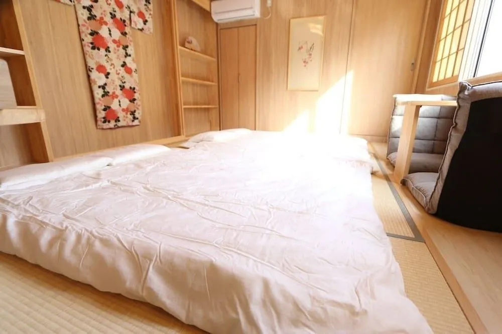 Sakuragawa No Kinkaku Apartment