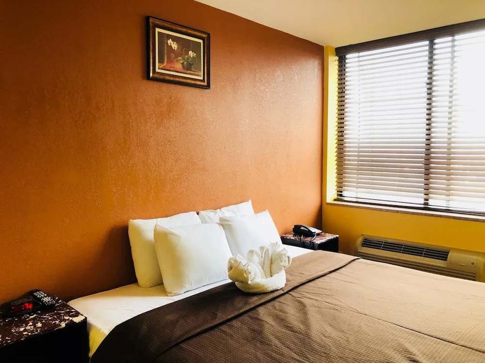 The Vue Hotel Express
