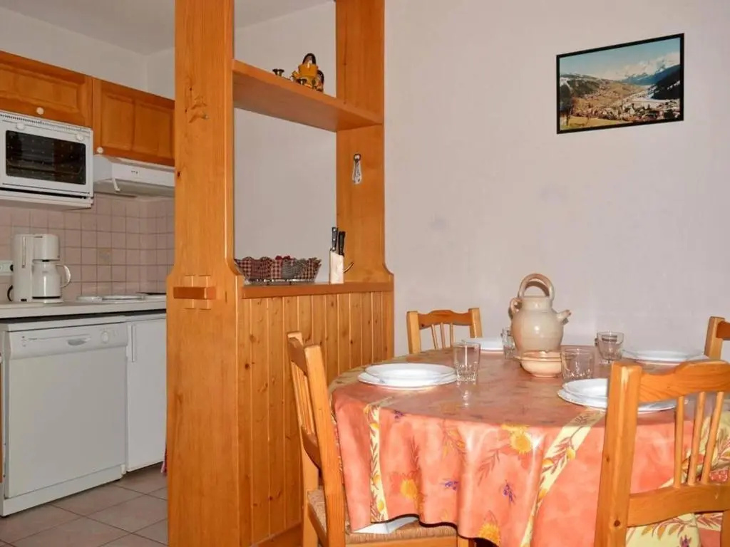 Appartement Le Grand-Bornand, 2 pièces, 6 personnes - FR-1-241-99