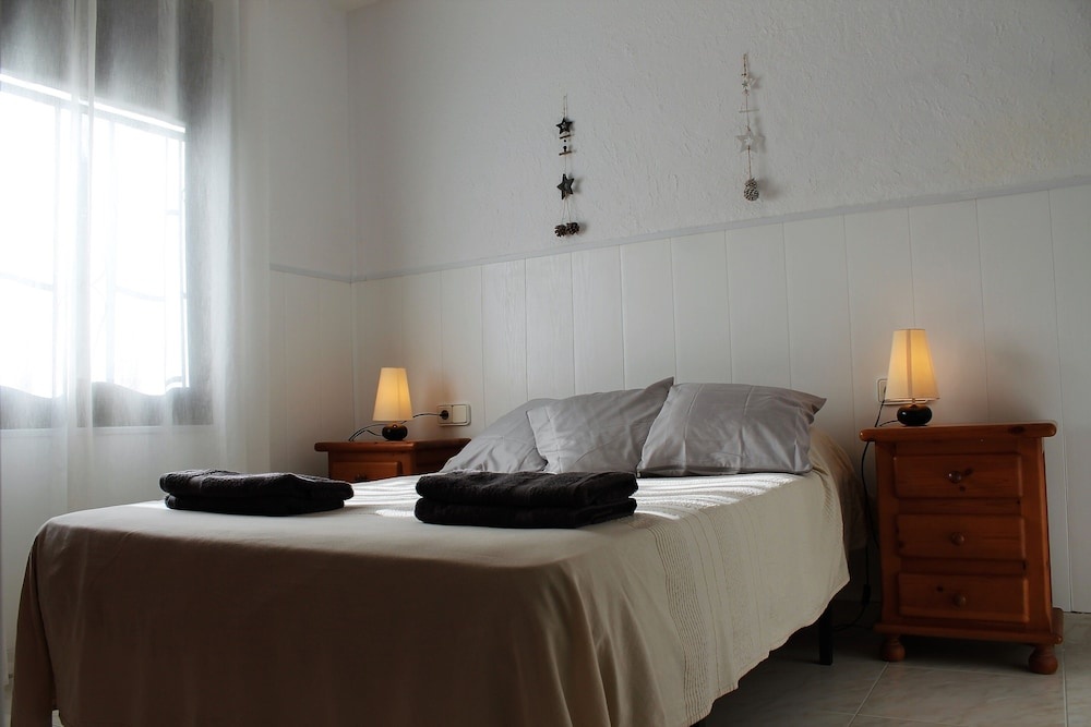 Apartamento Bellamar con terraza y piscina