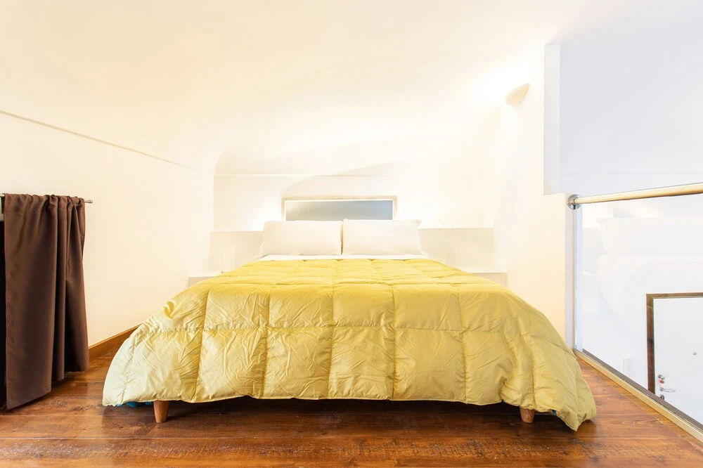 Loft with Courtyard in Ortigia