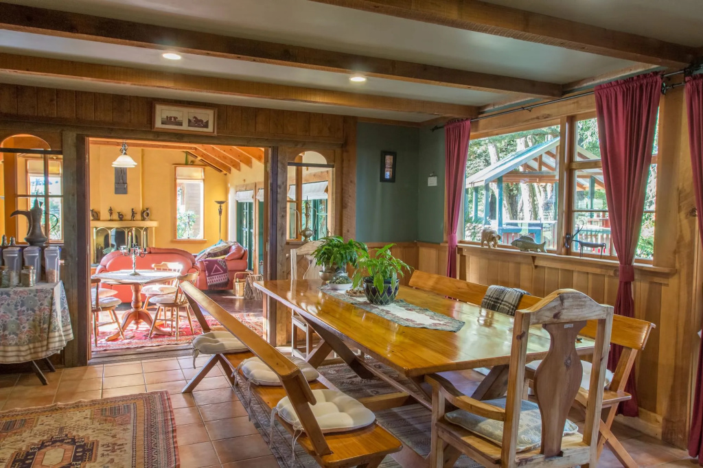 The River Lodge