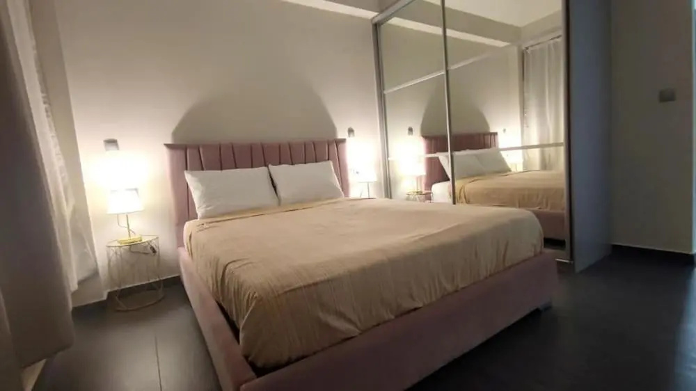Ermou Junior Suite by Aesthetic & Luxurious Living