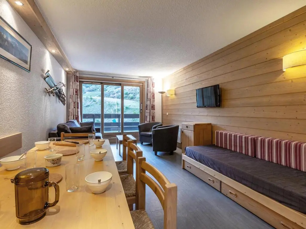 Appartement Les Allues-Méribel, 3 pièces, 7 personnes - FR-1-355-73