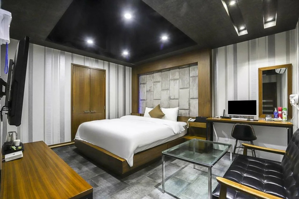 Hotel TJ