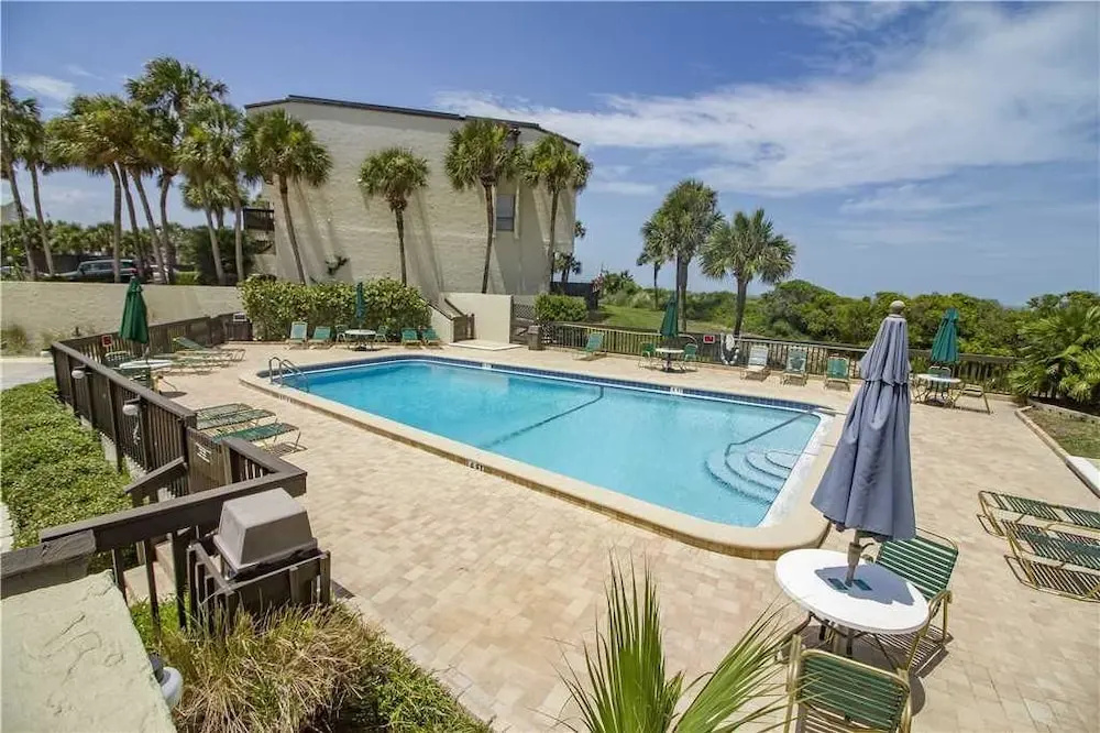 Island House E 225 - Two Bedroom Condo