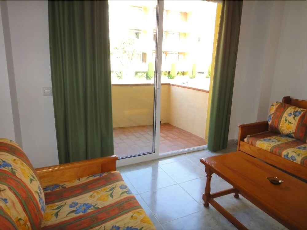 Apartamentos Comte-Empuries-24