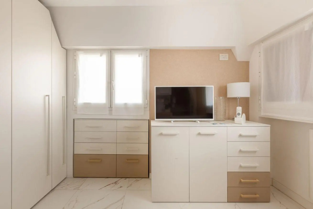 New studio with parking - WiFi - A.C. - Sismondi