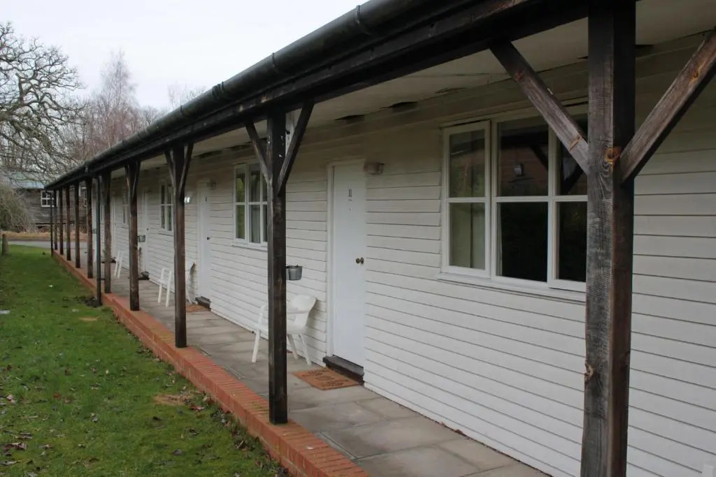 St George's Lodge, Bisley