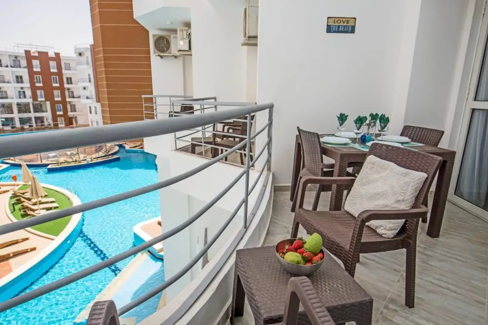 Last Minute Impeccable 2-bed Apartment