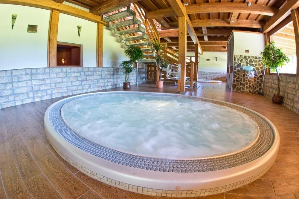 Hotel Gobor