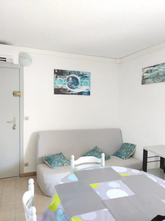 Apartment With 2 Bedrooms in Les Sablettes, With Wonderful sea View and Furnished Terrace - 700 m From the Beach