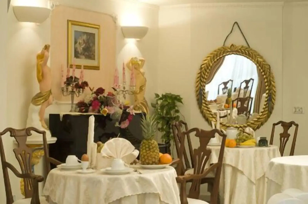 Hotel Alba