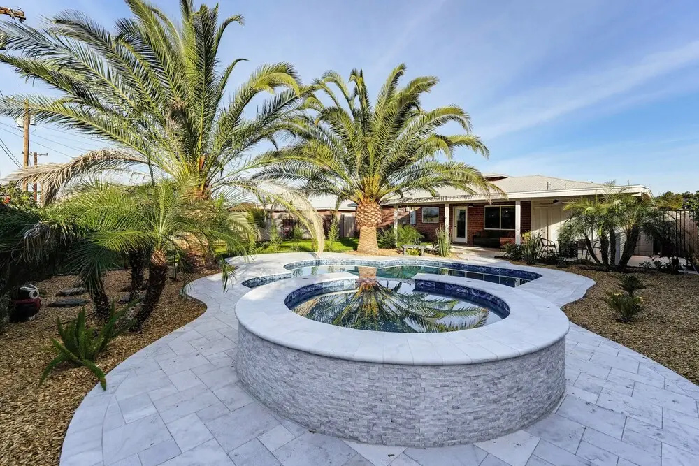 Shop, Swim & Explore: Updated Phoenix Home