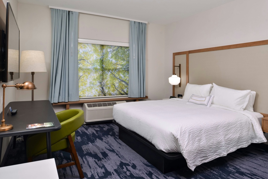 Fairfield Inn & Suites by Marriott Canton