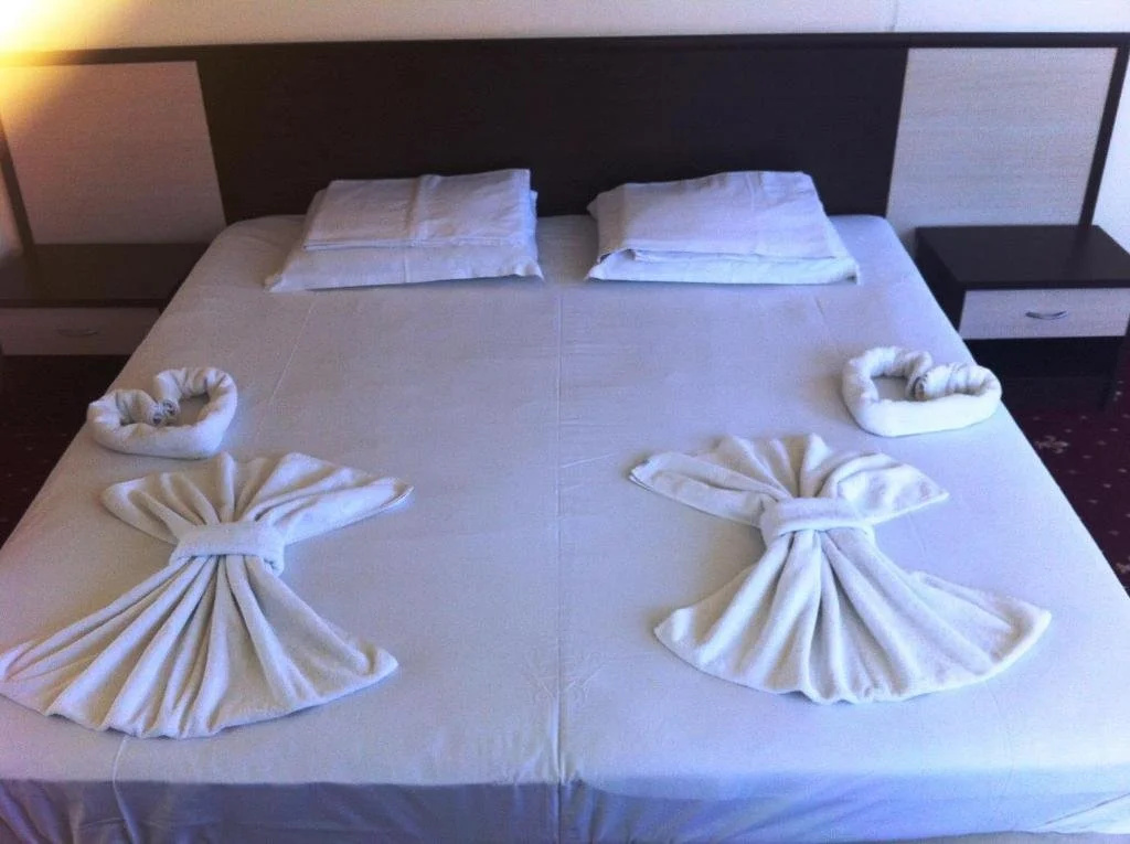 Maverick Hotel