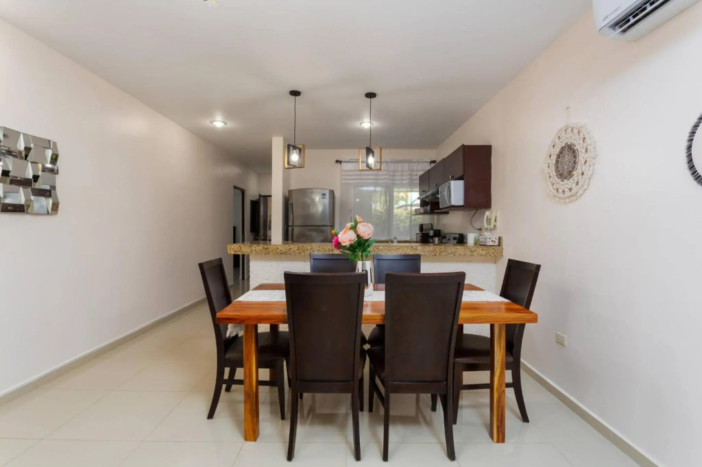 Affordable 1 Bedroom Condo For Families - Near 5th