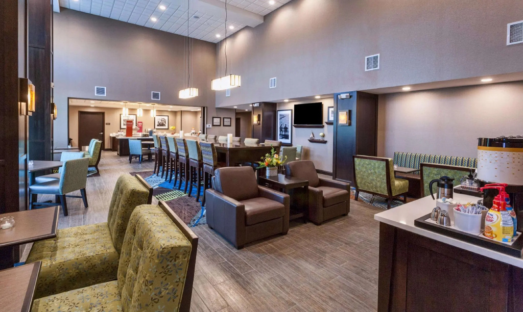 Hampton Inn & Suites Duluth North/Mall Area