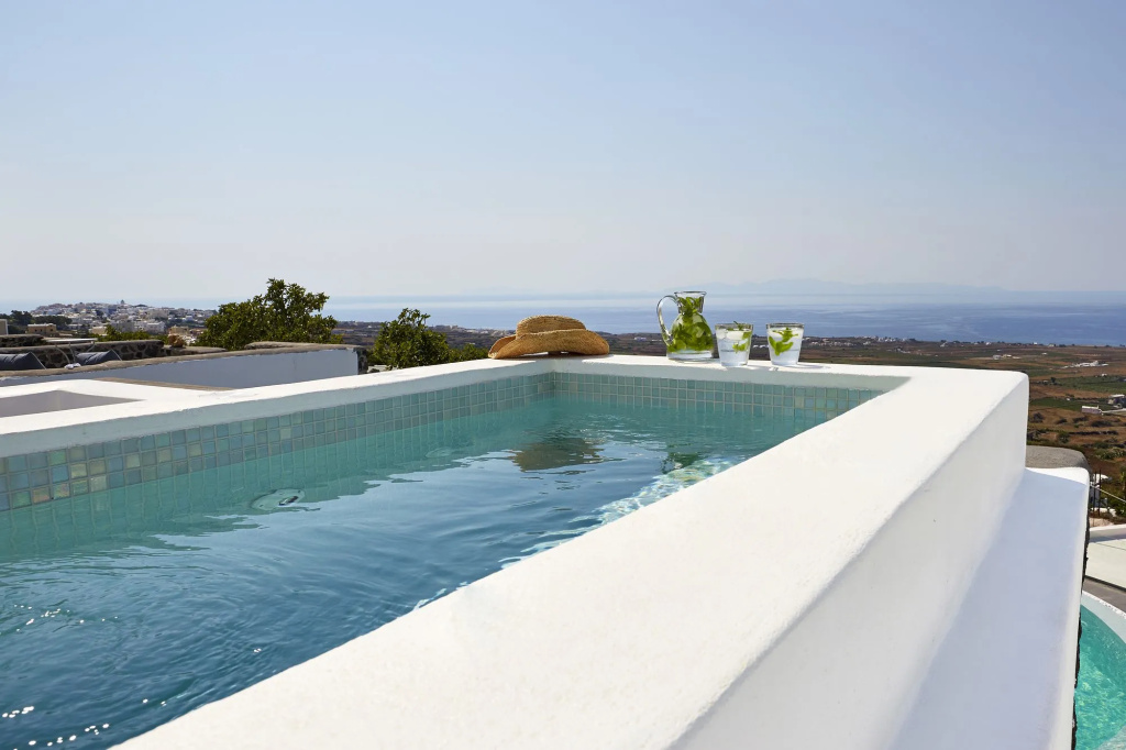 Aperanto Suites