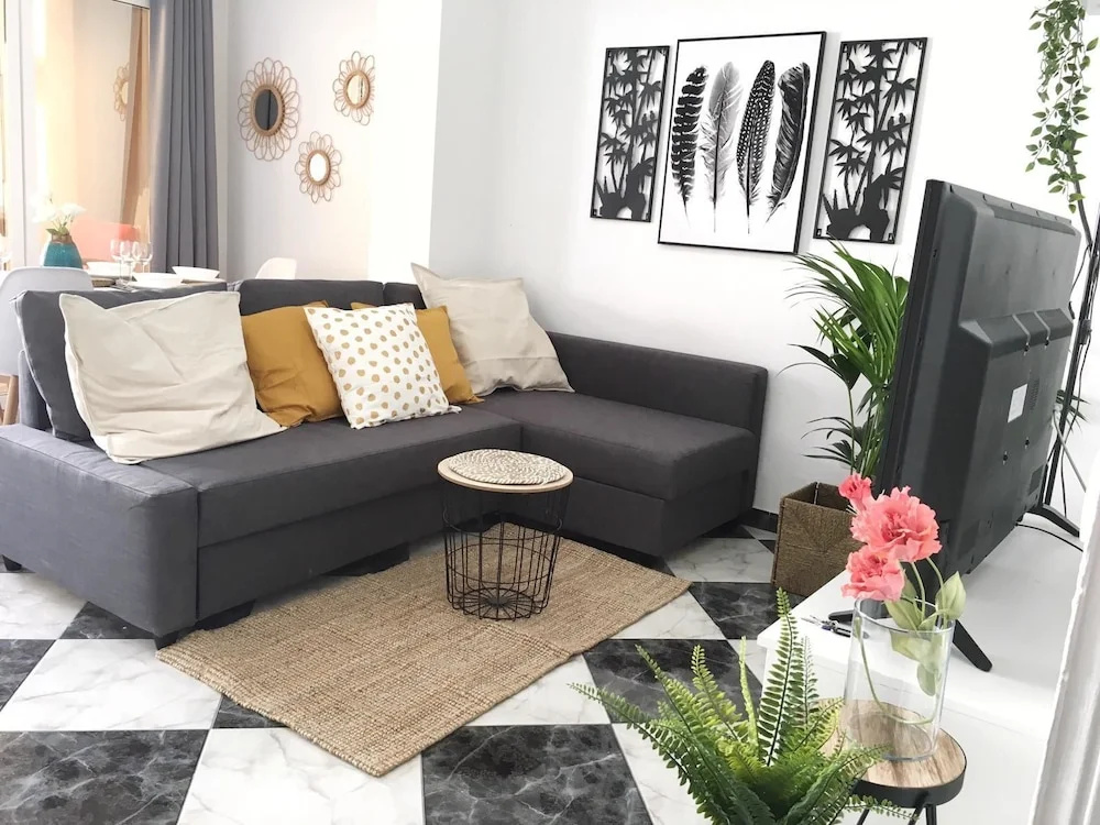 Las Canteras Flat VII by Canary 365