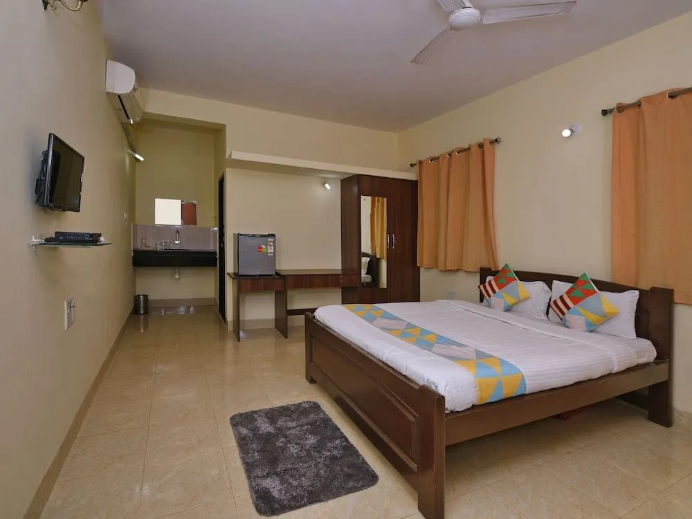 OYO 15745 Home Studio Anjuna Chapora Junction